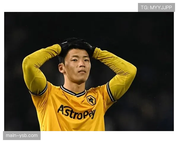 狼队主场对阵水晶宫，韩国前锋黄喜灿打入个人赛季第12球